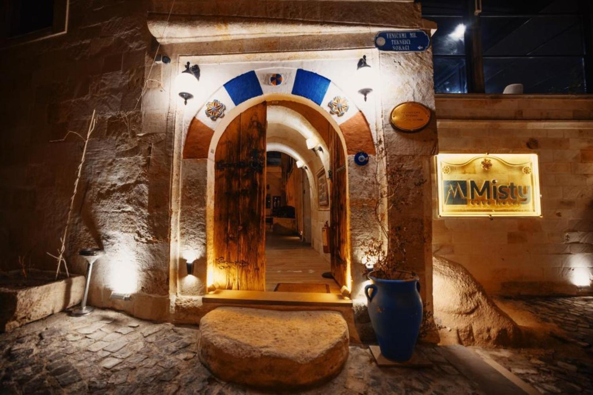 אורגופ Misty Cave Hotel מראה חיצוני תמונה